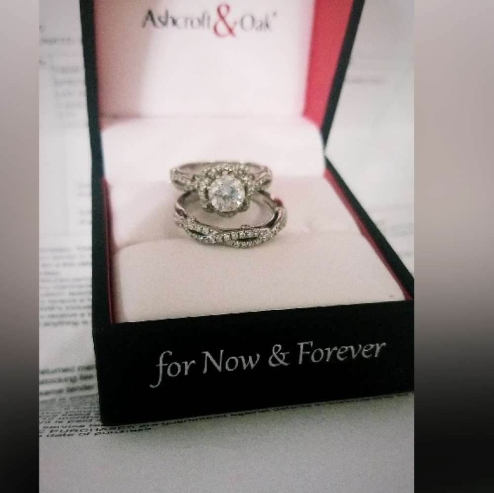 Engagement ring sets - Picture 6 of 8